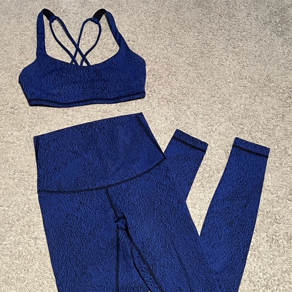 Set-LULULEMON blue & black speckle bra and legging matching set 🖤 - Picture 4 of 5